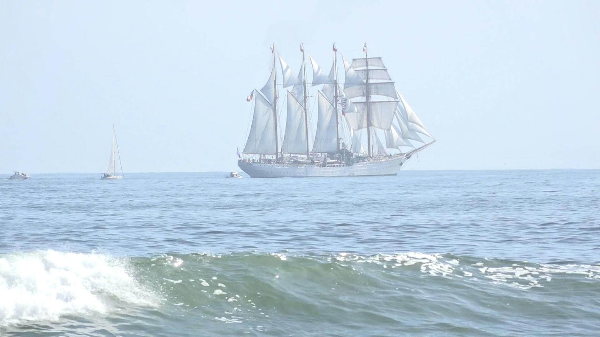 ¡Espectáculo en el mar! El buque "Esmeralda" desfilará por Antofagasta