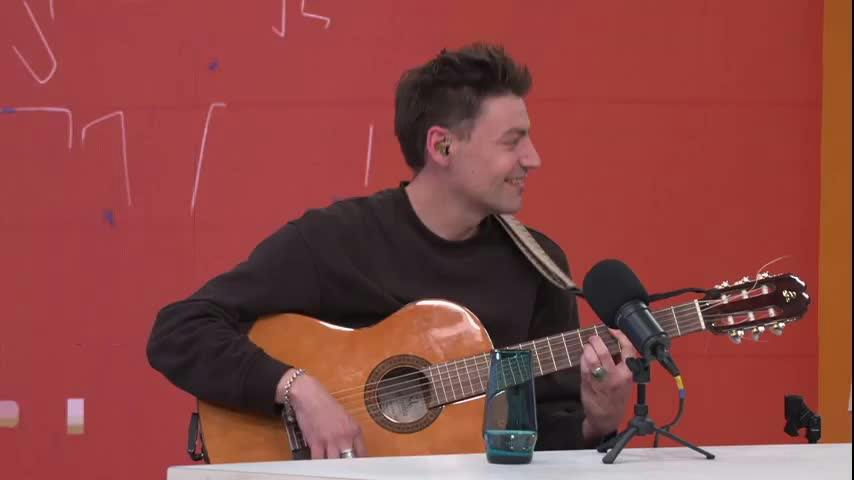 "Recorrió todo el mundo": La importancia de "Puñaladas" en la carrera de Amigo de Artistas