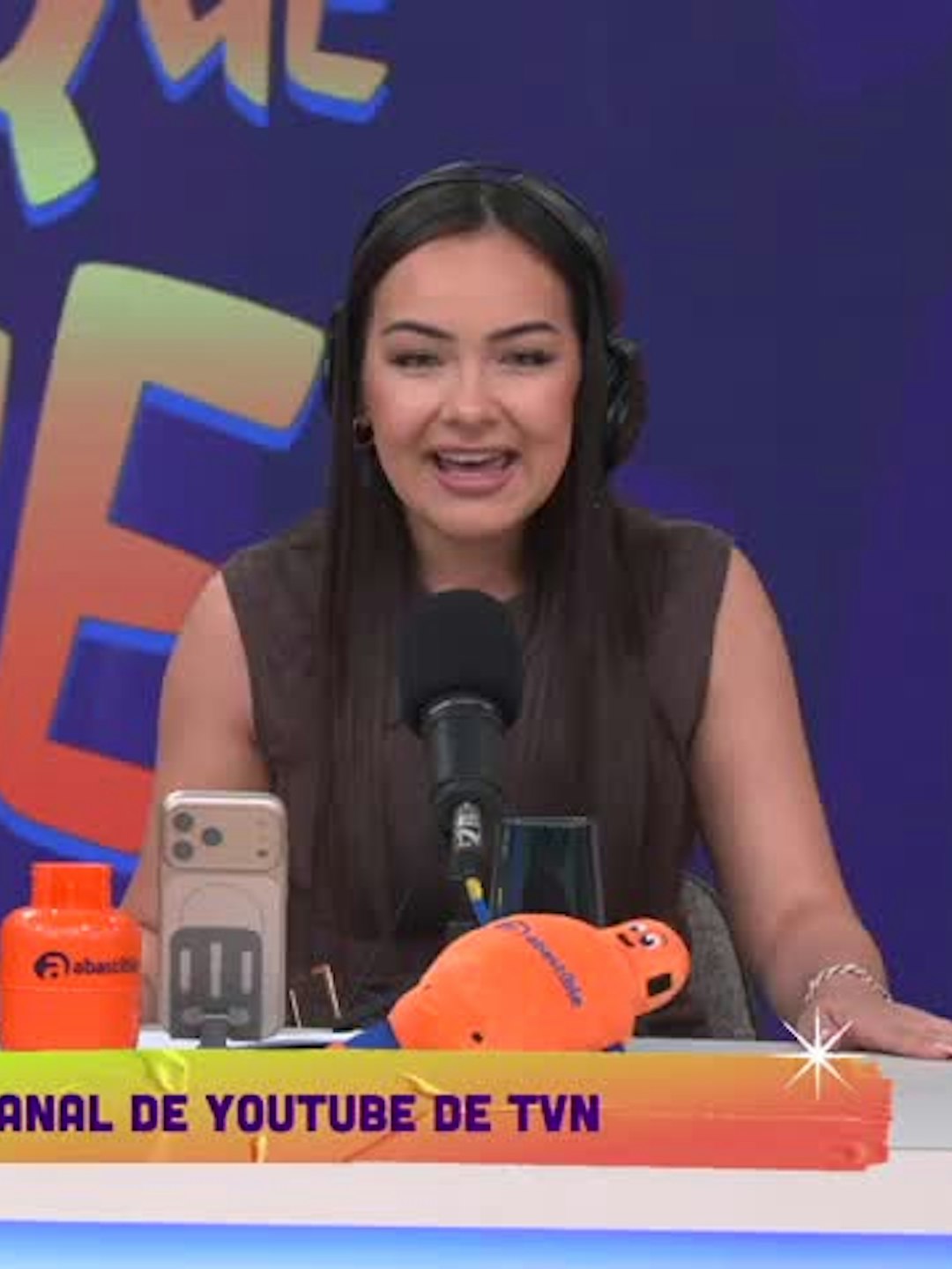 ¡Cumplió un sueño! Alanys cantó "Las flores de tu florero" junto a Los Charros de Luchito y Rafael