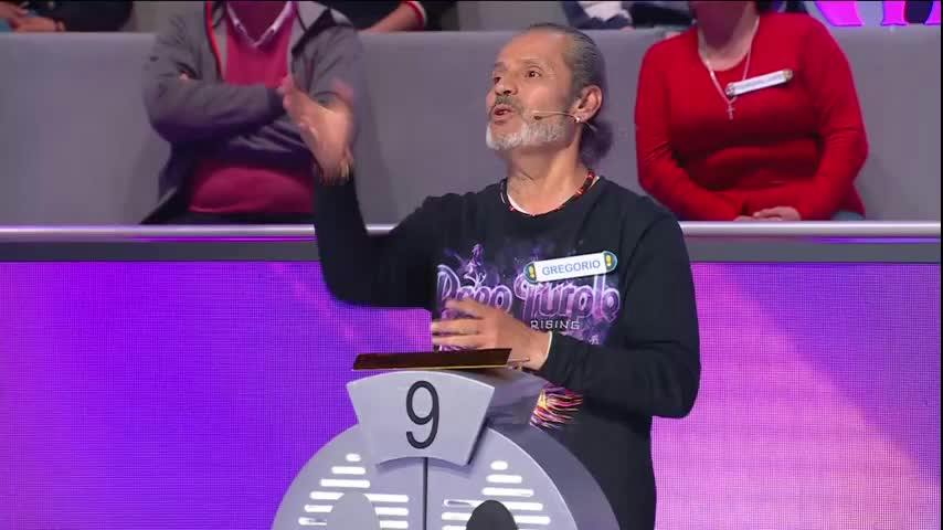 ¡Un real fanático! Participante tiene hasta un póster de Daniel Fuenzalida