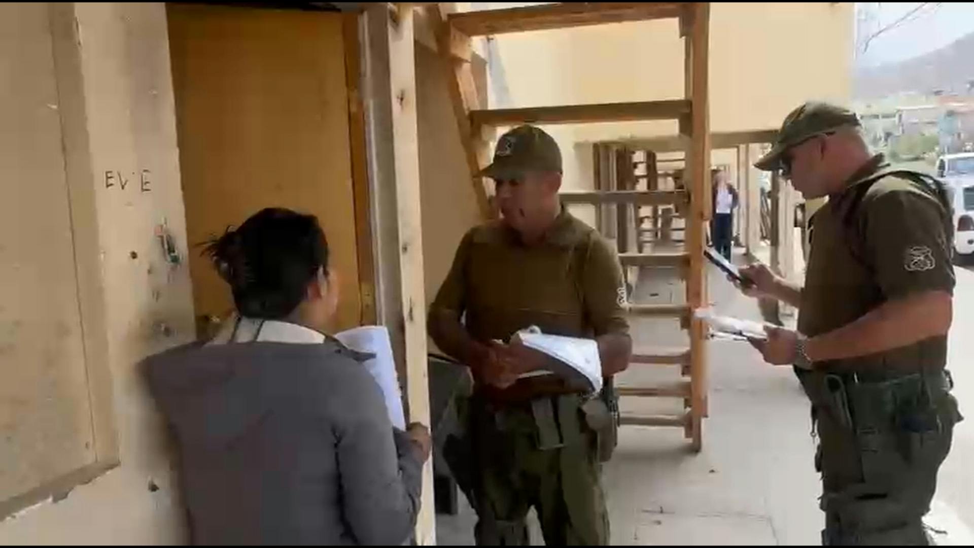 Una semana para dejar las viviendas de Villa El Salar