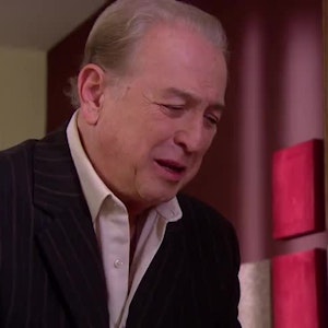 S3E49 Cap: 440