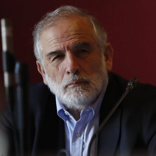 Carlos Montes: "Hay que hacer una reestructuración de fondo en Carabineros, es gravísimo"