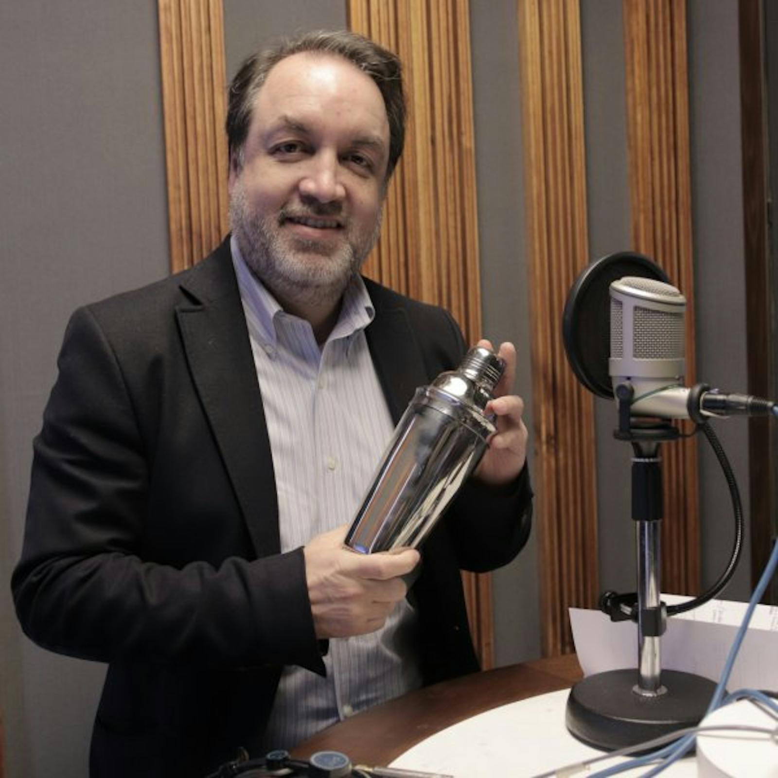 Gonzalo Müller: fanático de la mixología y coctelería, experto en la degustación de gin