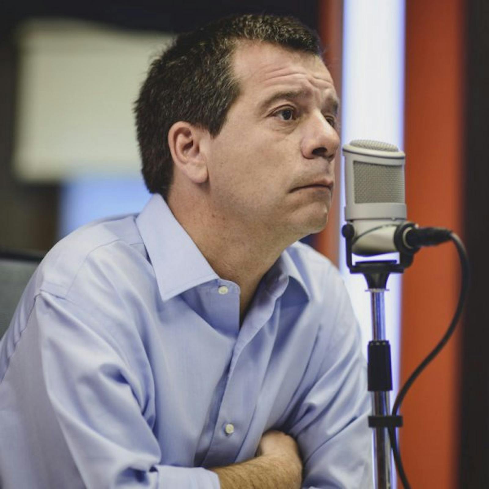 Jorge Navarrete: "El costo de interrumpir el orden público en Chile es relativamente bajo"