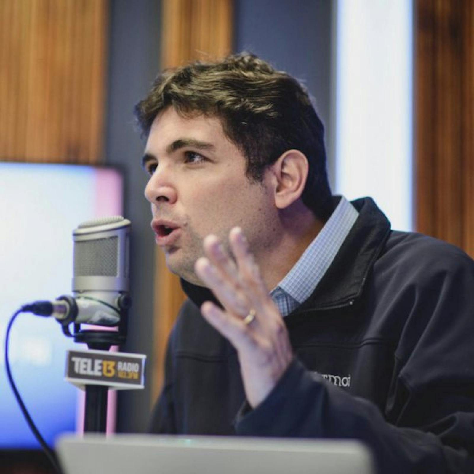 Mansuy: "Me pregunto con qué instituciones creíbles nos vamos a quedar y eso es un problema" episode artwork