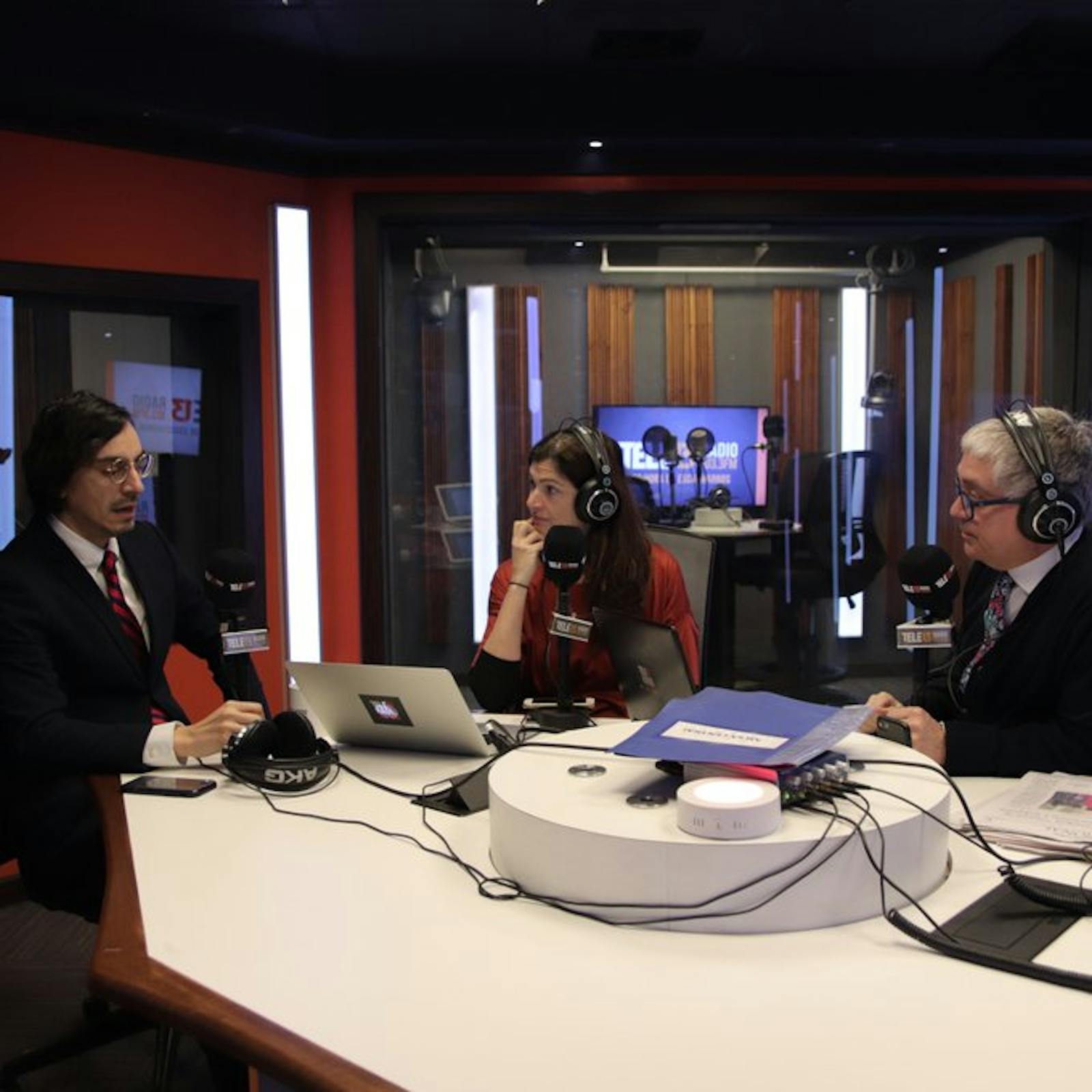 Abogado del fiscal Arias: “Él no puede sentirse culpable por haber ejercido aquello para cual fue contratado: promover la persecución del delito” episode artwork