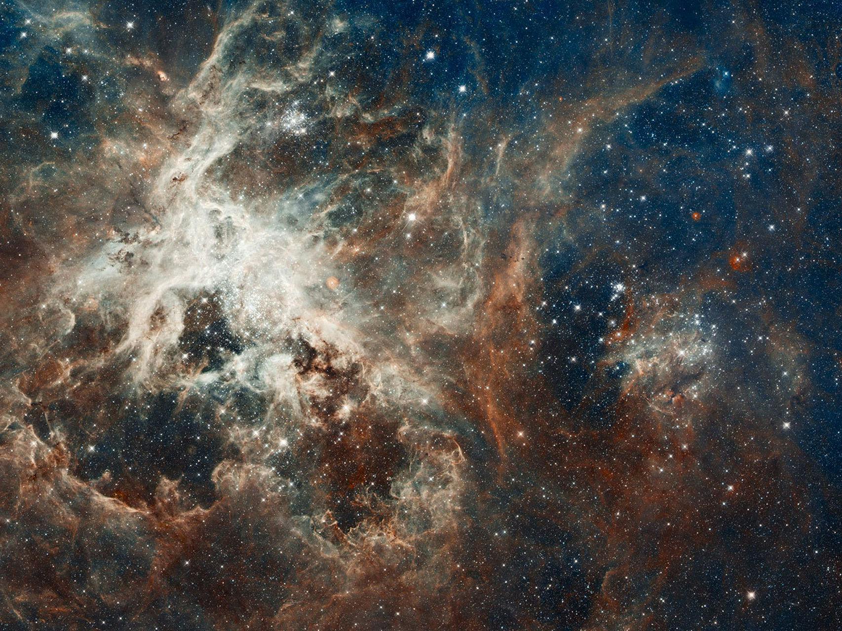 El Nacimiento de la Astrofísica 