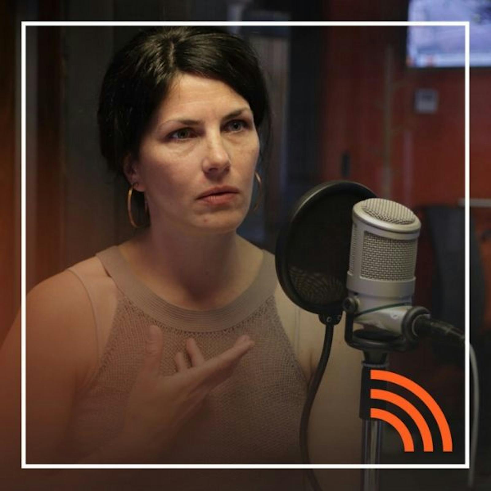 Oriana Bernasconi: Políticas de la memoria sobre pasados difíciles; Archivos, registros y artefactos episode artwork