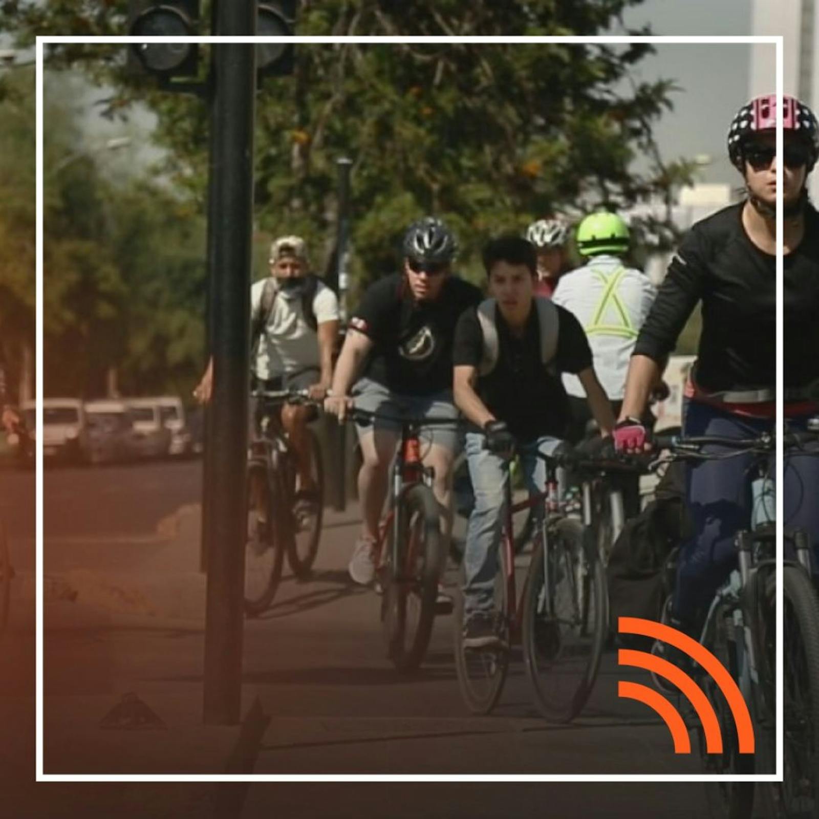 La integración de la bicicleta al transporte público La integración de la bicicleta al transporte público