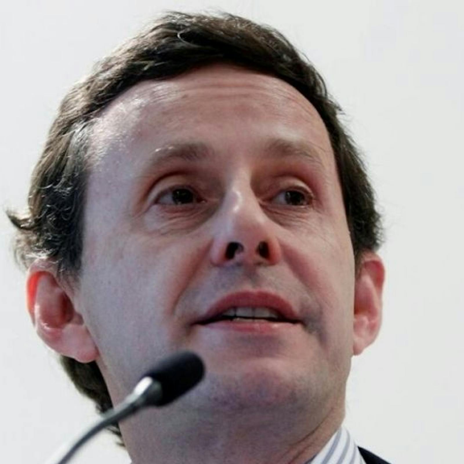 José de Gregorio: "Tenemos problemas más allá del coronavirus. No me cabe la menor duda es que la política monetaria tiene que estar con un sesgo expansivo" episode artwork