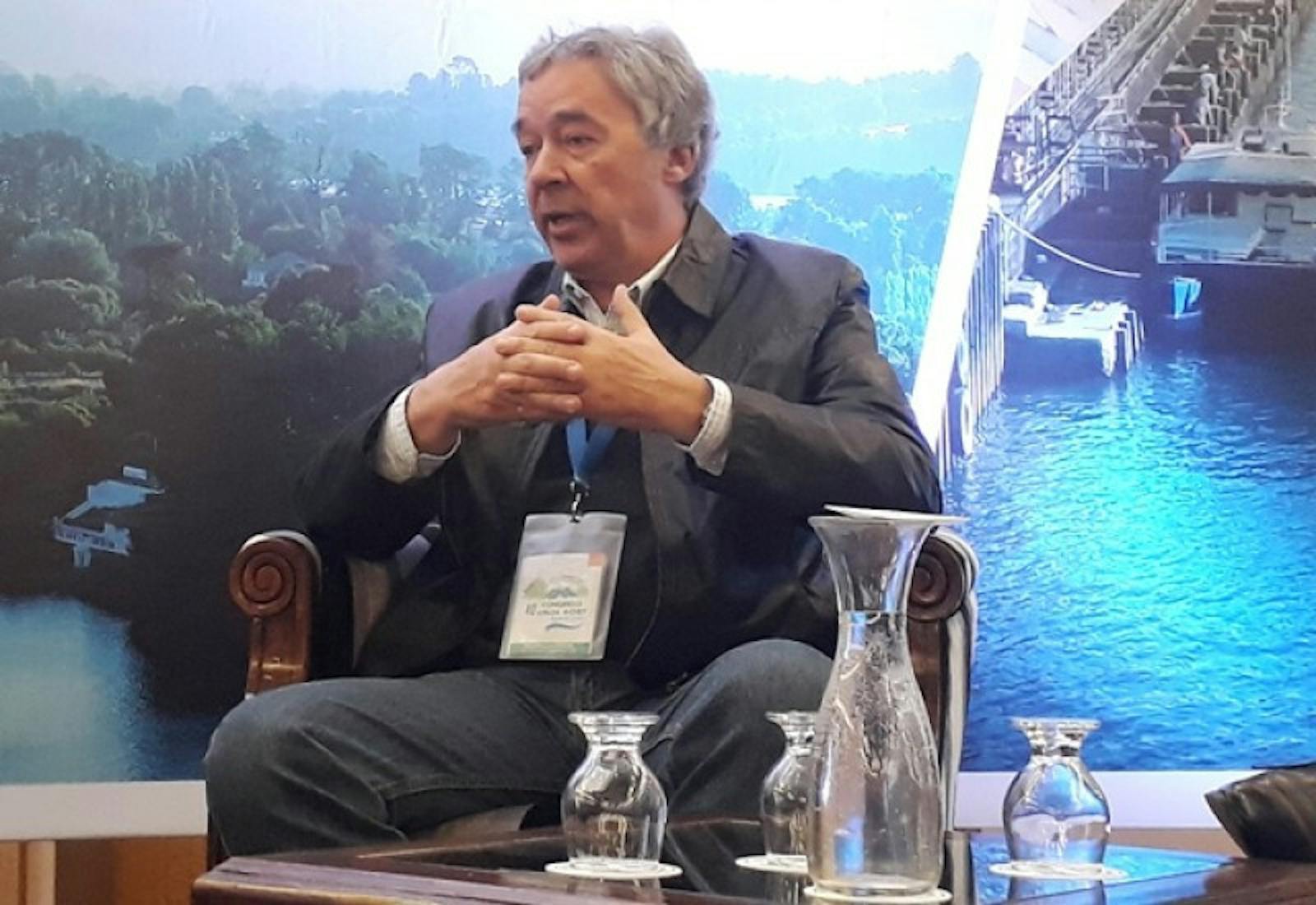 Ricardo Margulis de Fedetur: "La combinación de estallido, violencia e informalidad le han causado un daño casi irreversible a la industria de los hostales" episode artwork