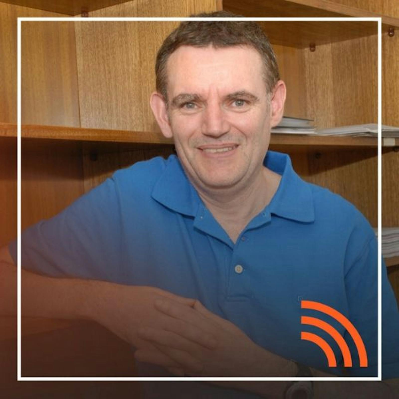 Hay Algo Allá Afuera