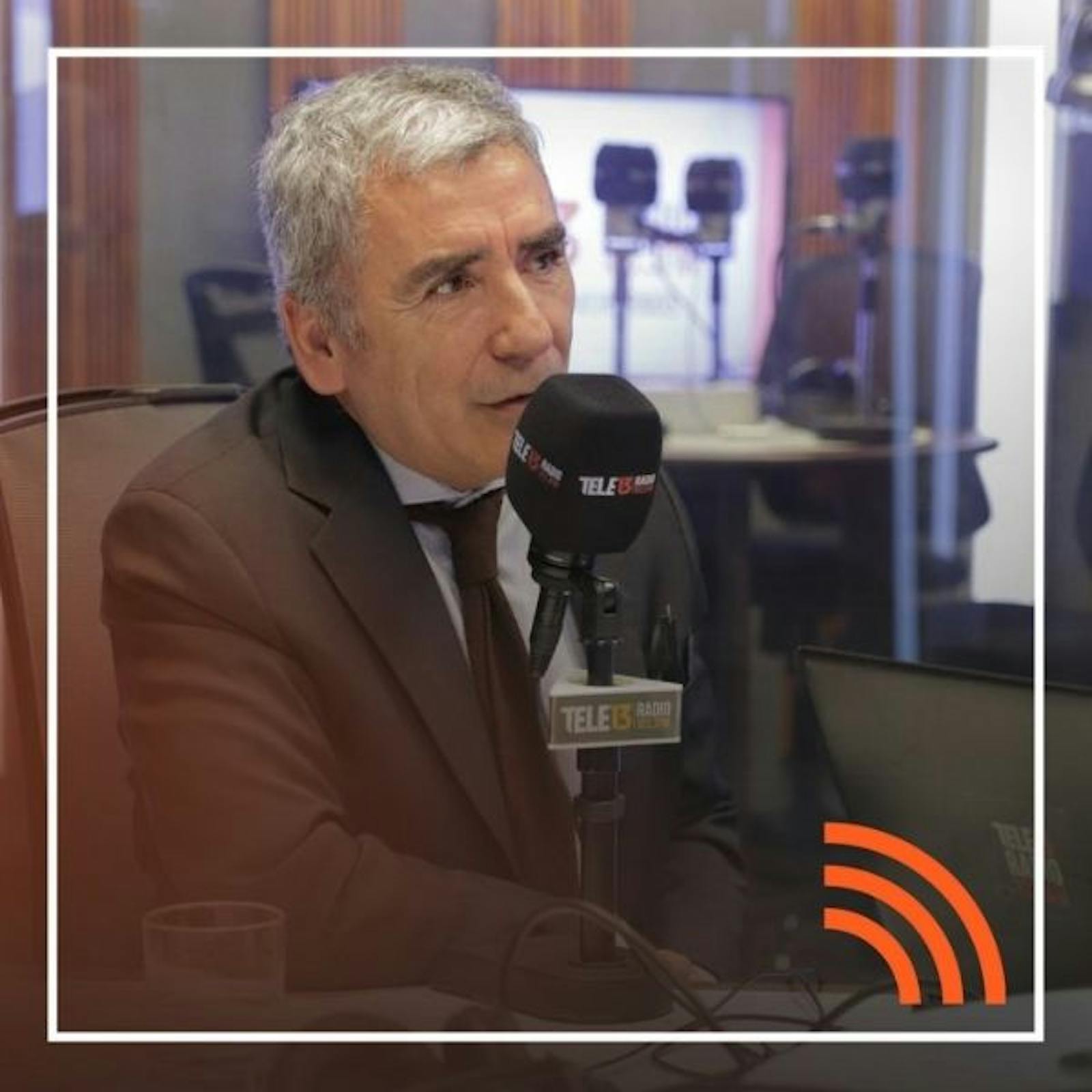 Carlos Peña: “El malestar: entre la modernización capitalista y la promesa rota”  episode artwork