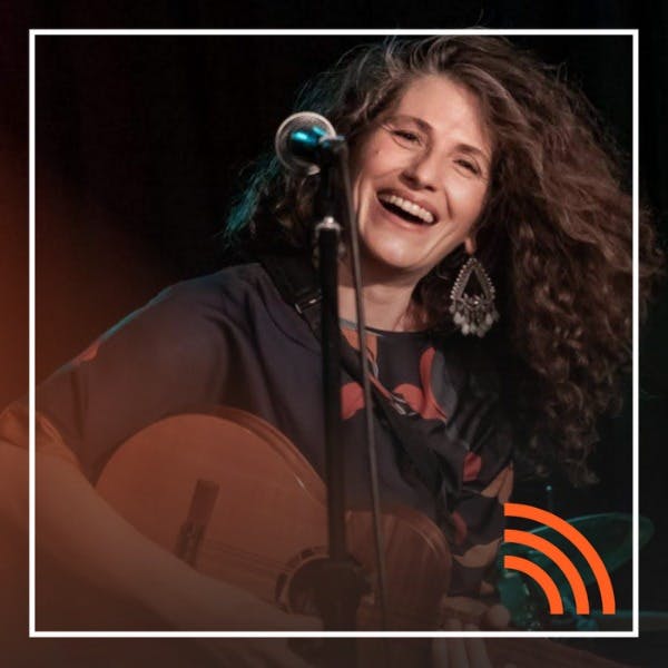 La cantautora Magdalena Matthey y su recorrido en la música chilena