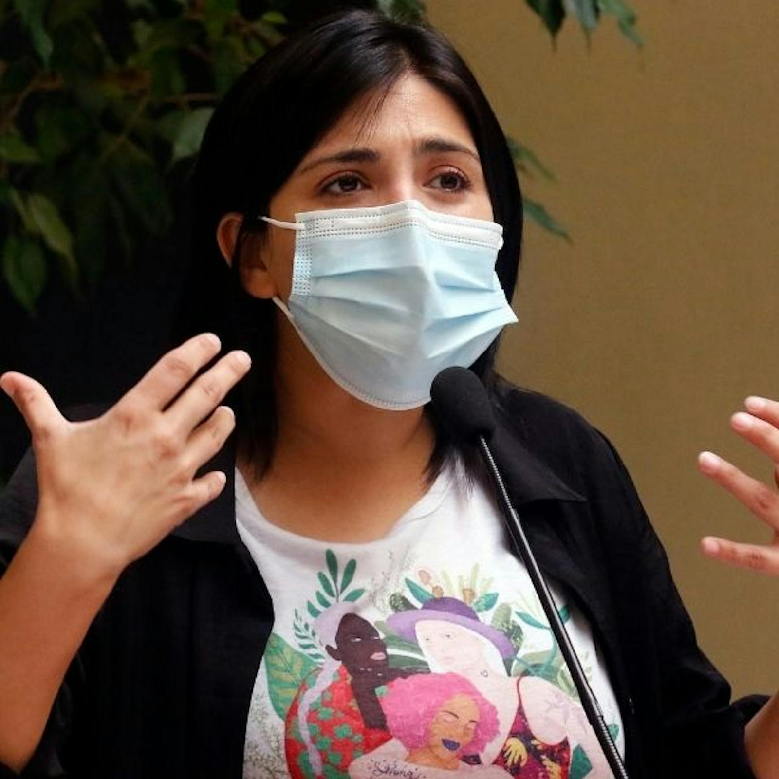 Karol Cariola, diputada PC y el triunfo de Gabriel Boric como Presidente electo: “El mensaje principal estaba puesto en nuestro programa, condonar el CAE, el derecho a la salud, el sistema de pensiones, a las personas les hacía sentido”. episode artwork