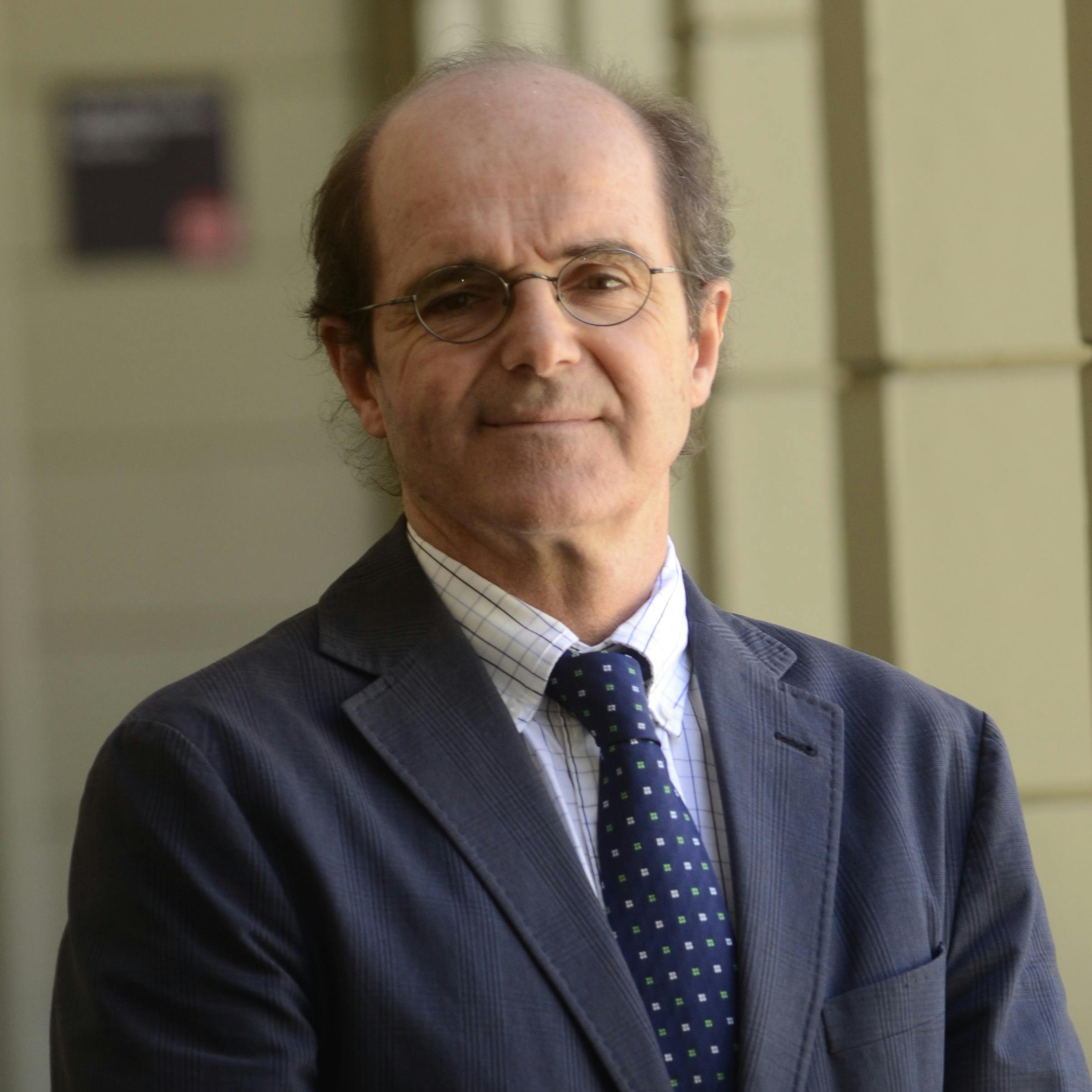 Ignacio Irarrázaval, director del Centro de Políticas Públicas UC por resultados de la Encuesta Bicentenario 2021: “Es preocupante el incremento de la polarización y de la conflictividad”