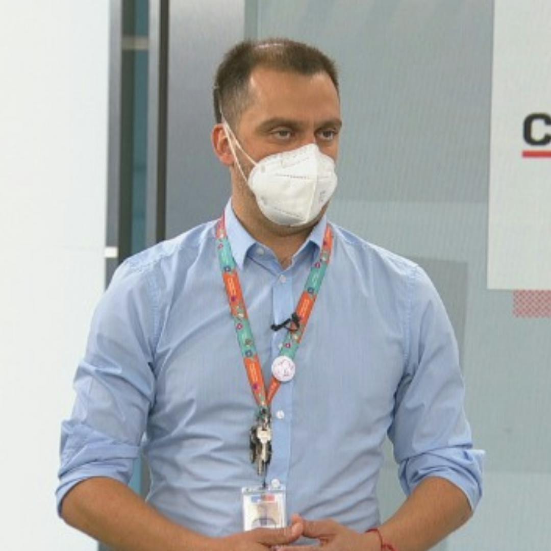 José Miguel Bernucci, secretario general del Colmed: Esto es claramente una tercera ola (…) Probablemente vamos a tener que limitar los aforos”