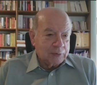 Senador José Miguel Insulza y el rol de la DC en el futuro gobierno: “Sería más fácil si estuvieran sentados en la mesa (...) Lo que ocurra con ellos es clave para la mayoría que tendremos en el Congreso