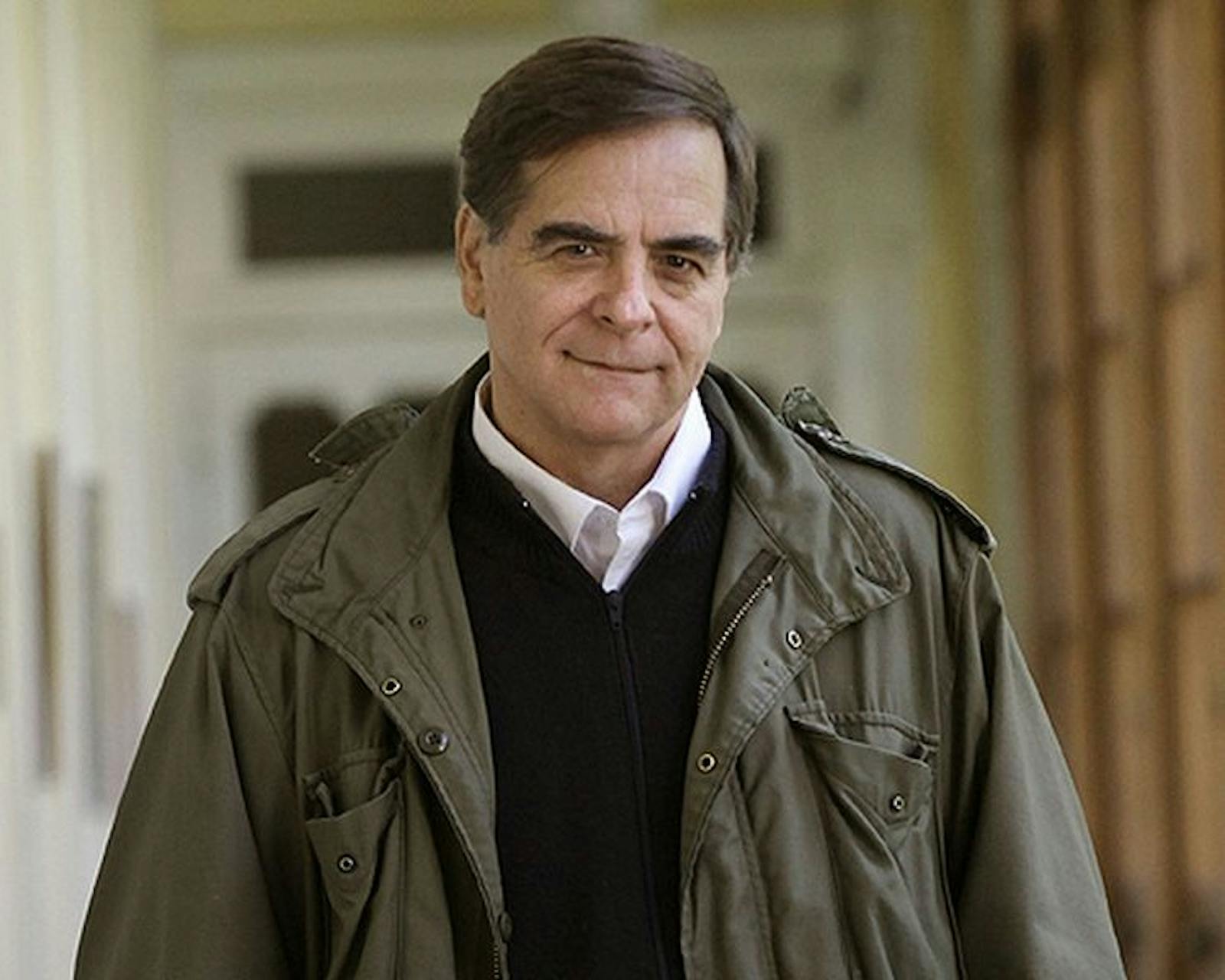 Felipe Berríos, sacerdote jesuita, por carta a la Convención Constitucional: “Lo ideal es que el plebiscito de salida no sea algo que divida a los chilenos, sino que pueda ser fruto de un largo proceso de diálogo” episode artwork