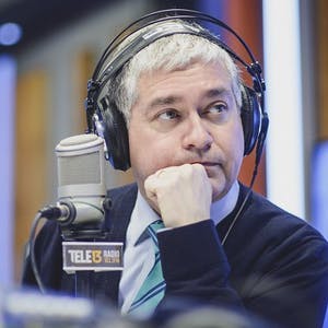 Iván Valenzuela, conductor de Tele13 Radio en Polonia: “En las últimas 24 horas entraron 100 mil ucranianos solo a este país. En total van 422 mil personas que han salido de Ucrania y 2 de cada 3 entran a Polonia”