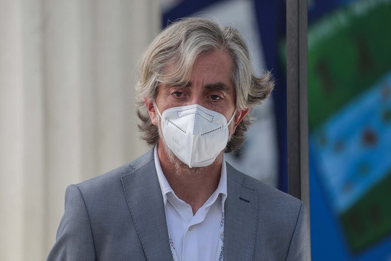 Christian Viera, coordinador de la Comisión de Sistema de Justicia de la Convención Constitucional, por aprobación a la propuesta de pluralismo jurídico: “Es un principio, no una regla, y son estas las que tienen que determinar las materias del tribunal competente, el derecho a opción y otras