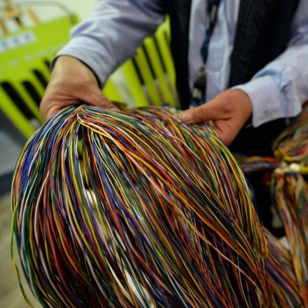 Pdte. Chile Telcos por robo de cables: Tenemos dos contenedores retenidos en aduana con 20 toneladas de cable telefónico
