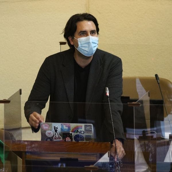 Mirosevic y polémica por 2/3: “¿Atria no le estará haciendo un tremendo daño a la campaña del apruebo al proponer estas cosas, no estarán empujando a esa gente al rechazo?” 