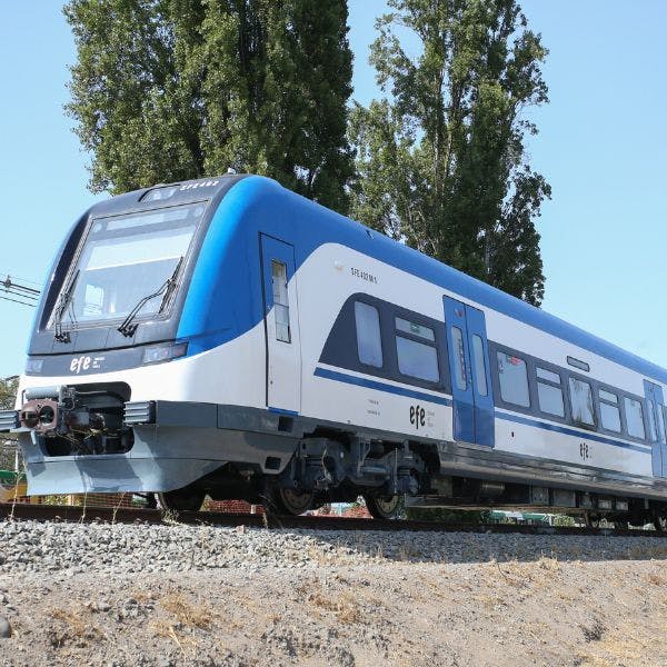 Ministro Muñoz por infraestructura ferroviaria: “La idea es poder ir construyendo servicios que tenemos garantías de que vamos a tener la demanda”