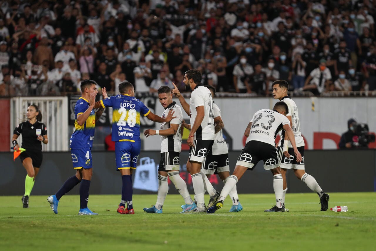 Apuestas del Gurú: ¿Julio Iglesias será determinante en el resultado de Everton vs Colo Colo?