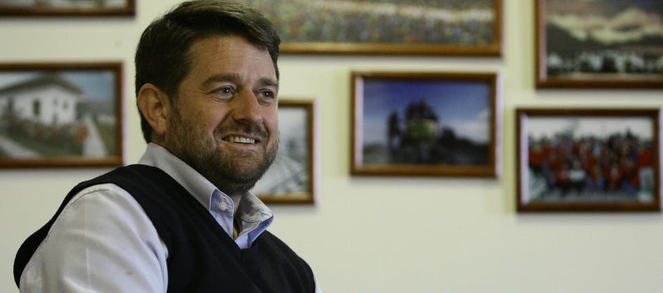 Claudio Orrego va por el Apruebo a la nueva Constitución: “Las cosas buenas son superiores a las malas”