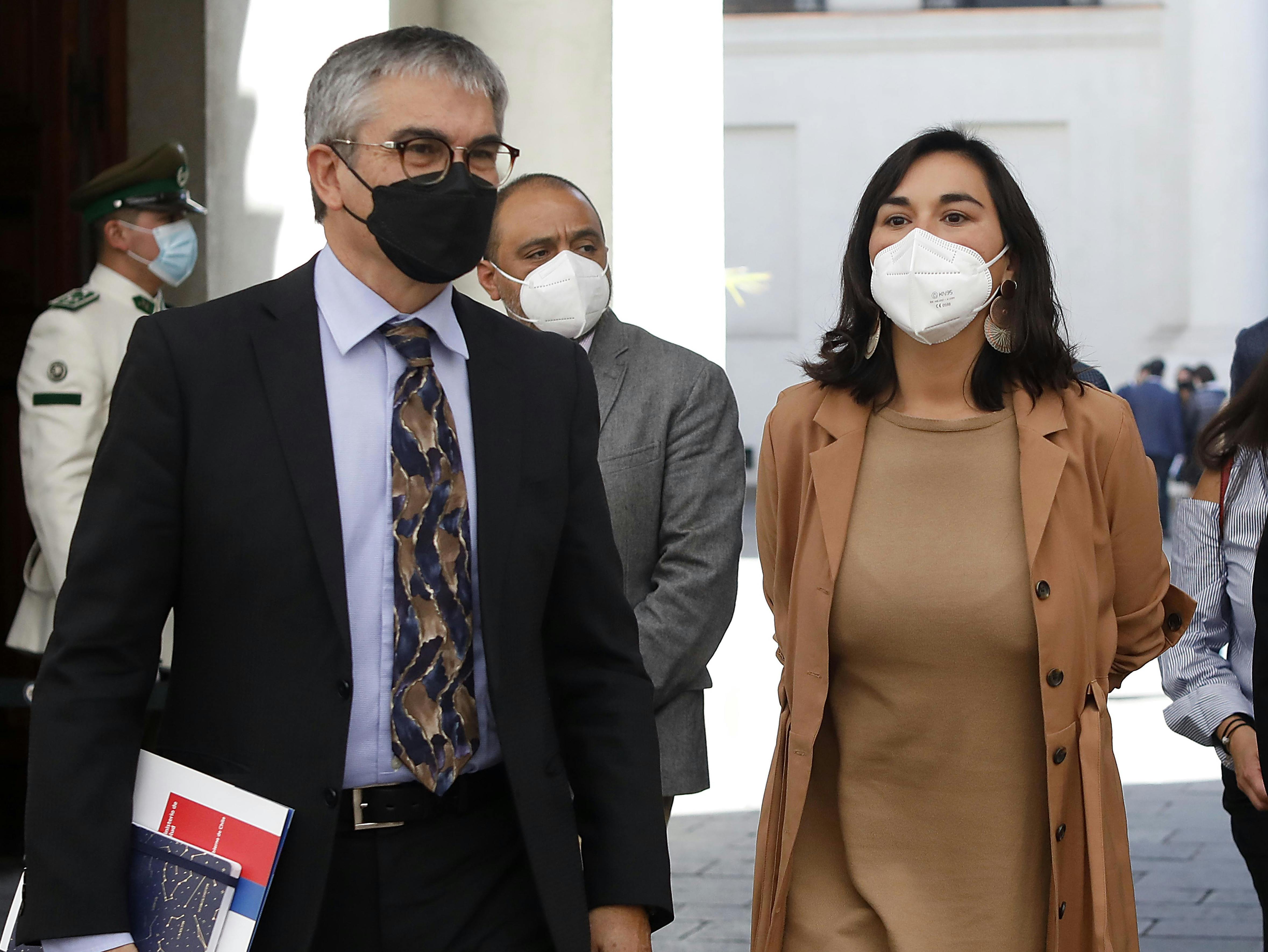 Axel Callís por rol de Izkia Siches: “Boric está jugando con uno menos y el 10 de este Gobierno se llama Mario Marcel”