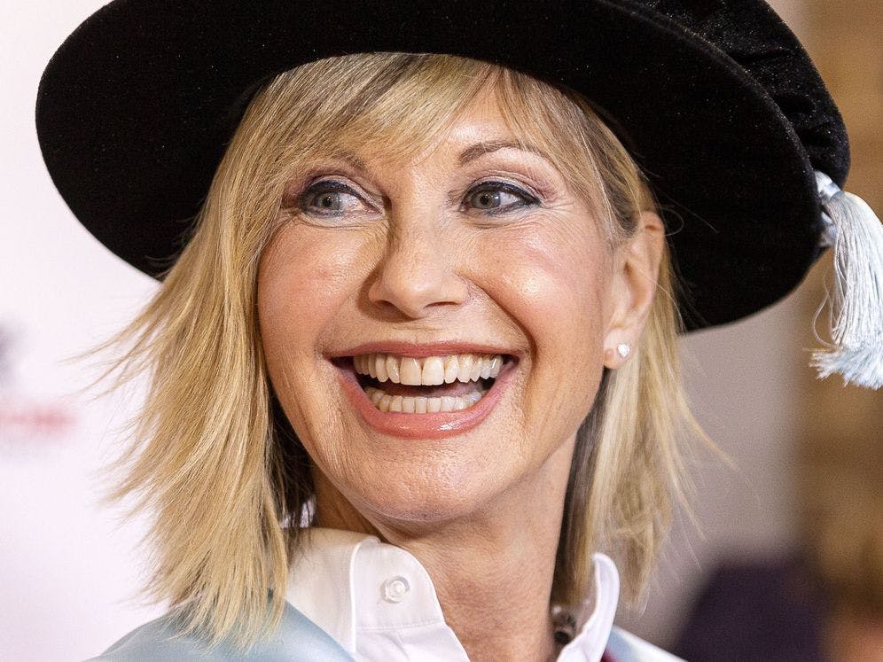 Play de luto: Escucha nuestro primer homenaje a Olivia Newton-John
