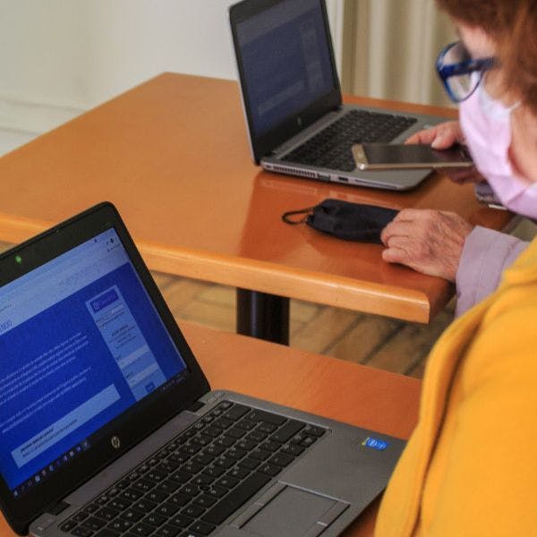 Jefe de la División de Gobierno Digital: Probablemente a final de año vamos a terminar con fibra óptica en prácticamente todas las comunas de Chile
