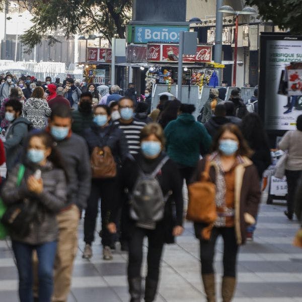 Investigador CEDEUS: “El mayor porcentaje de las mujeres que se sienten inseguras viajan en vehículo particular”