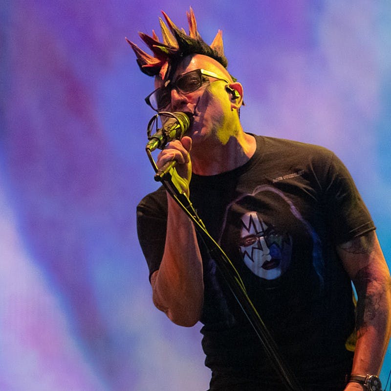 Conocemos por dentro “Thunder Kiss '65” de Rob Zombie; la conexión india de The Beatles suma un nuevo documental; y Tool se pone a la vanguardia de los controles sanitarios.