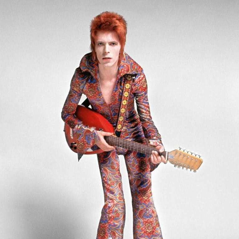 Nos inspiramos en canciones motivadas por los cambios con un especial que incluye a Bowie, Clapton, Lennon, Muse y otros