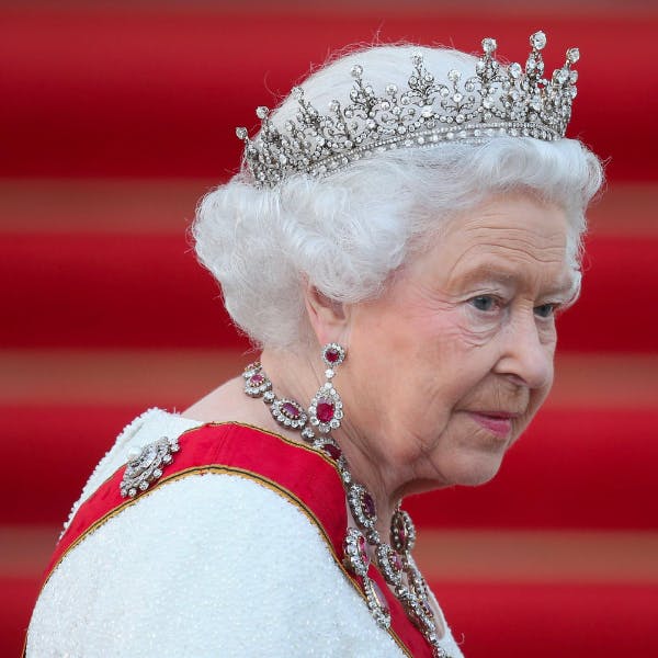 Paz Zárate y Mónica Pérez por la muerte de la Reina Isabel II