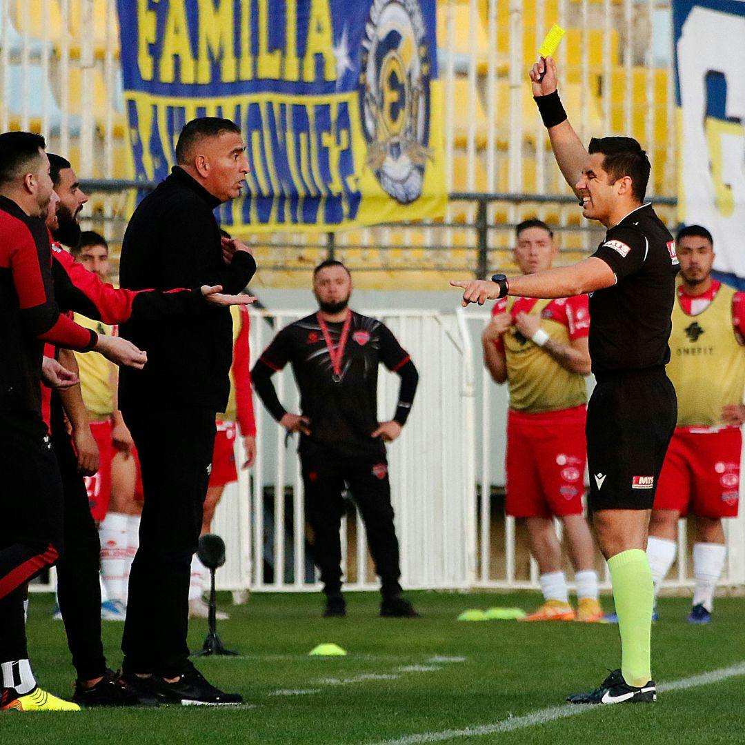Ignacio Pérez Tuesta: El gran aporte del VAR al fútbol chileno es dejar en evidencia el pésimo nivel técnico del arbitraje
