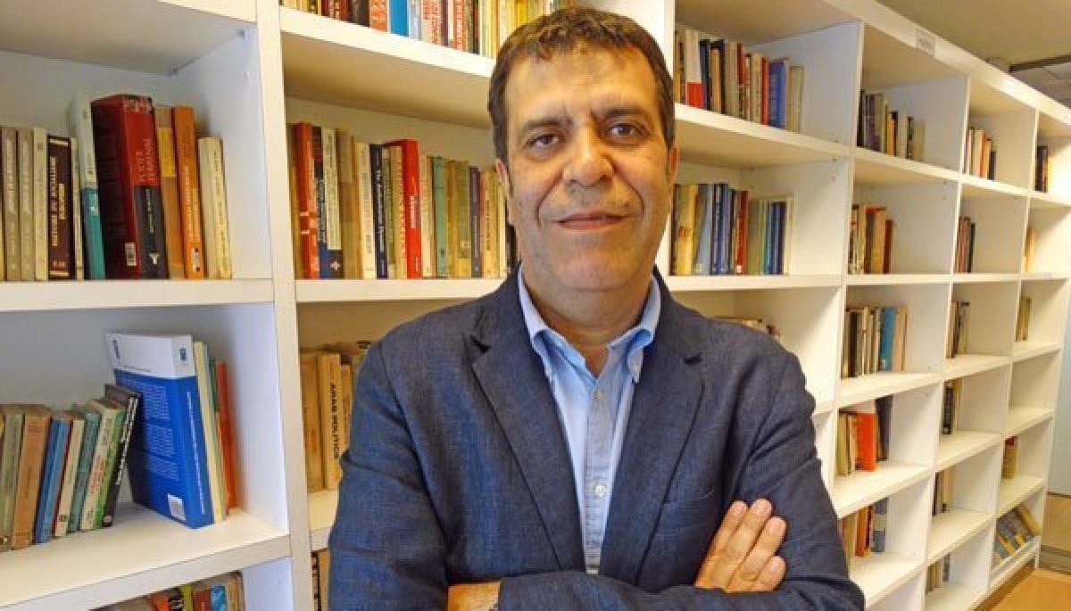 Marco Moreno, analista político por itinerario constituyente: Los partidos de derecha le están poniendo pausa a este proceso