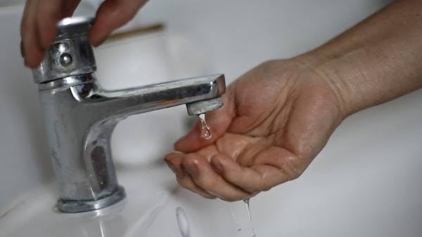 Servicios Sanitarios por corte masivo de agua en la RM