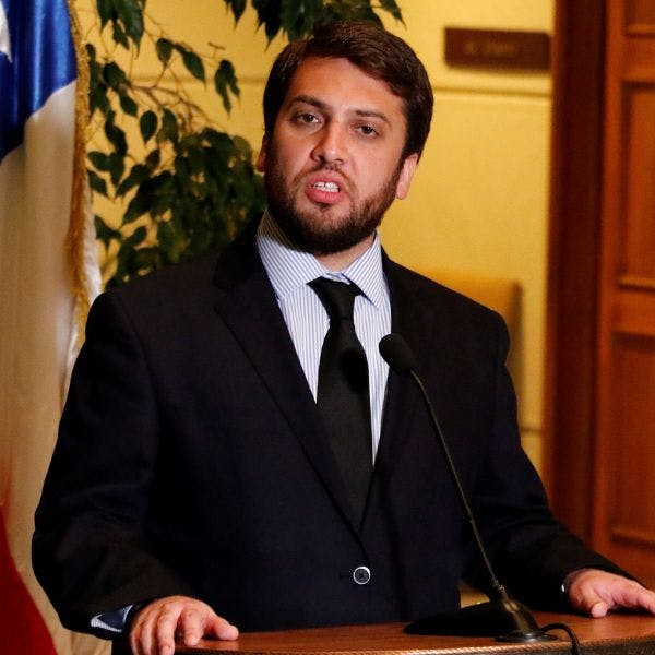 Soto por discurso de Boric: “Es necesario desenamorarse de las ideas que están dentro del gobierno para actuar con pragmatismo”