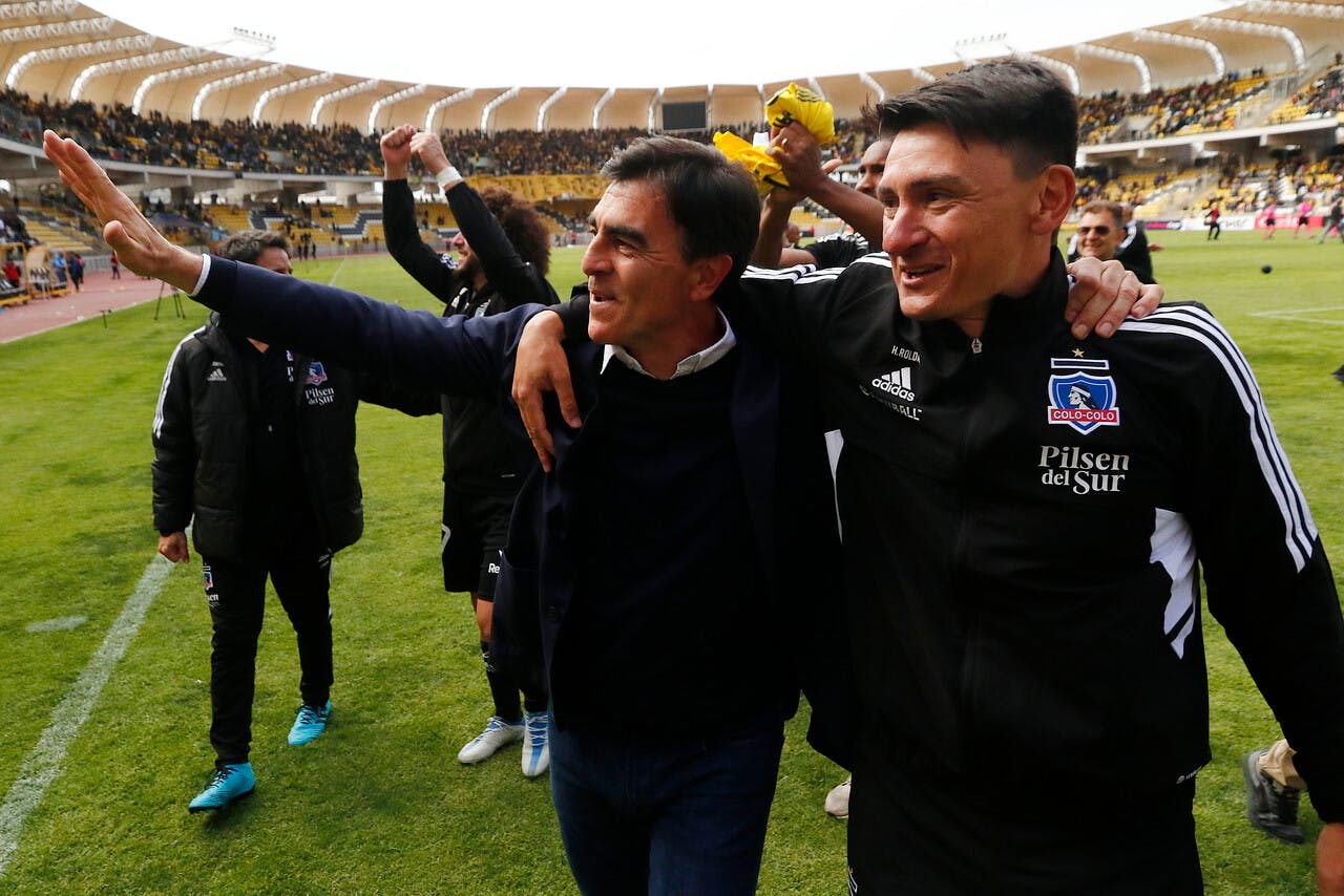 En Sonar Deportivo analizamos: ¿Qué debe ofrecer Colo Colo a Gustavo Quinteros para mantenerlo como DT?
