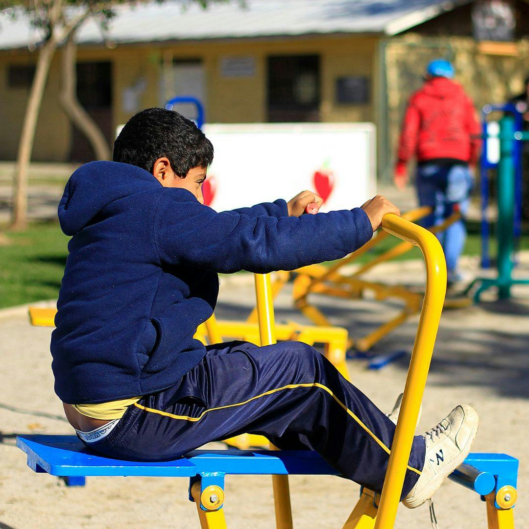 Nicolás Aguilar por sedentarismo infantil en Chile: La actividad física no solo se refleja en el deporte, sino en el día a día. El transporte activo es muy importante