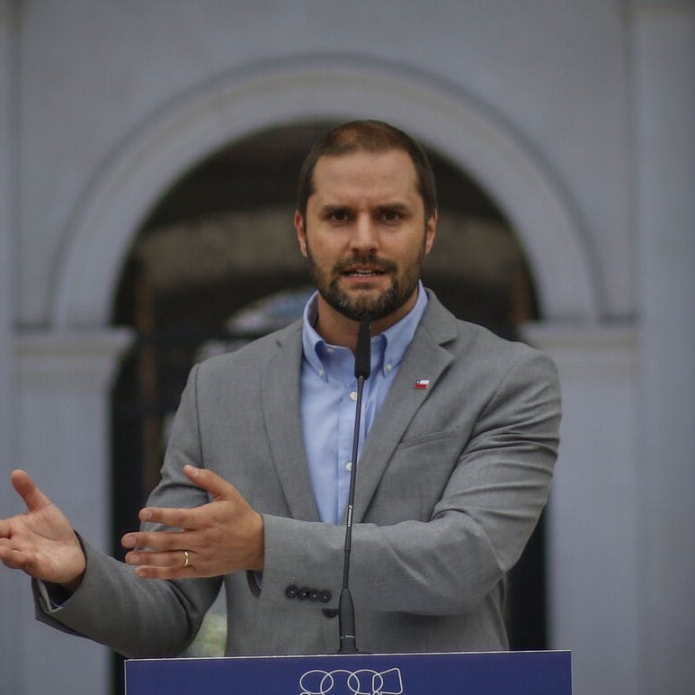 Bellolio: Si bien el momento constituyente no es prioritario para las personas no quiere decir que la cuestión constitucional se acabó