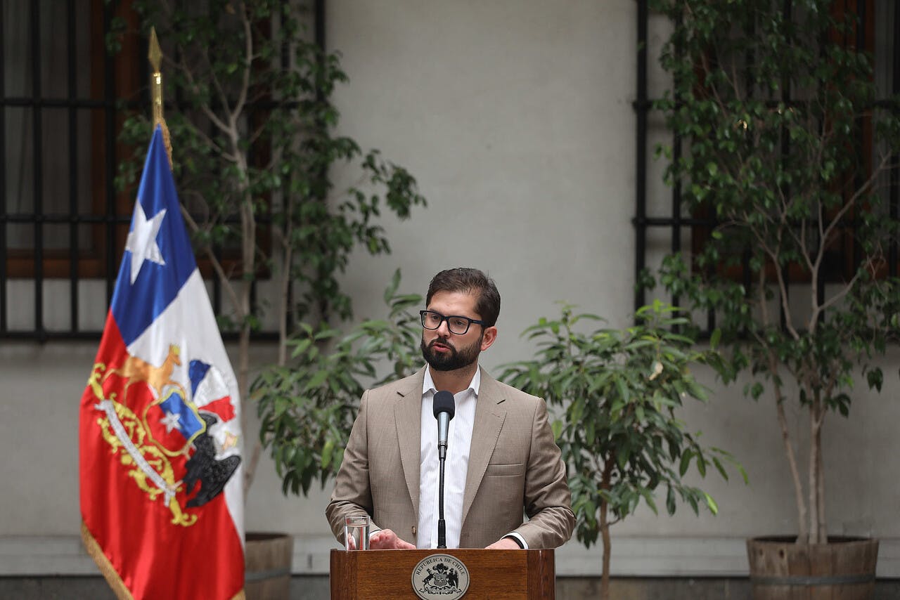 Callís y administración de Boric: Eres minoría y el indulto fue una pachotada de gobierno de mayoría