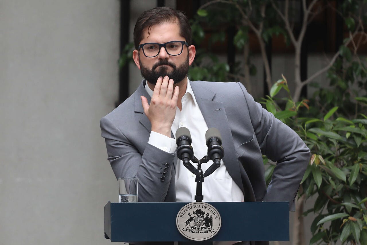 Sajuria por crisis de los indultos en el Gobierno: Es sorprendente verlos metiendo las patas al barro continuamente