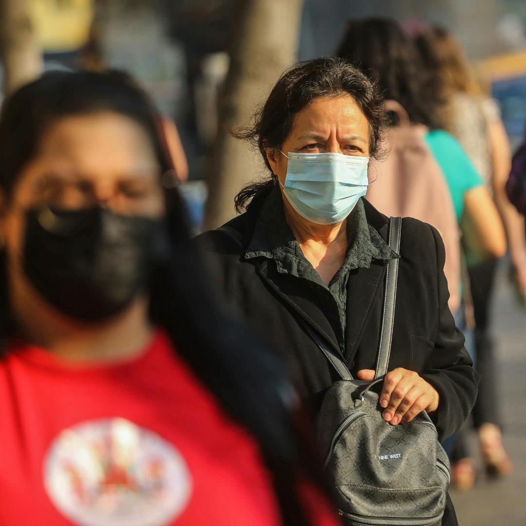 Epidemióloga y académica U. de Chile: “No recuerdo otra enfermedad que nos haga lamentar tantos fallecidos por día”