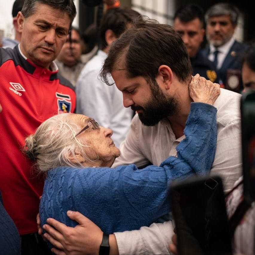 Callís y Gobierno ante emergencia: El exceso de abrazos fragiliza a la autoridad, porque las personas quieren mando