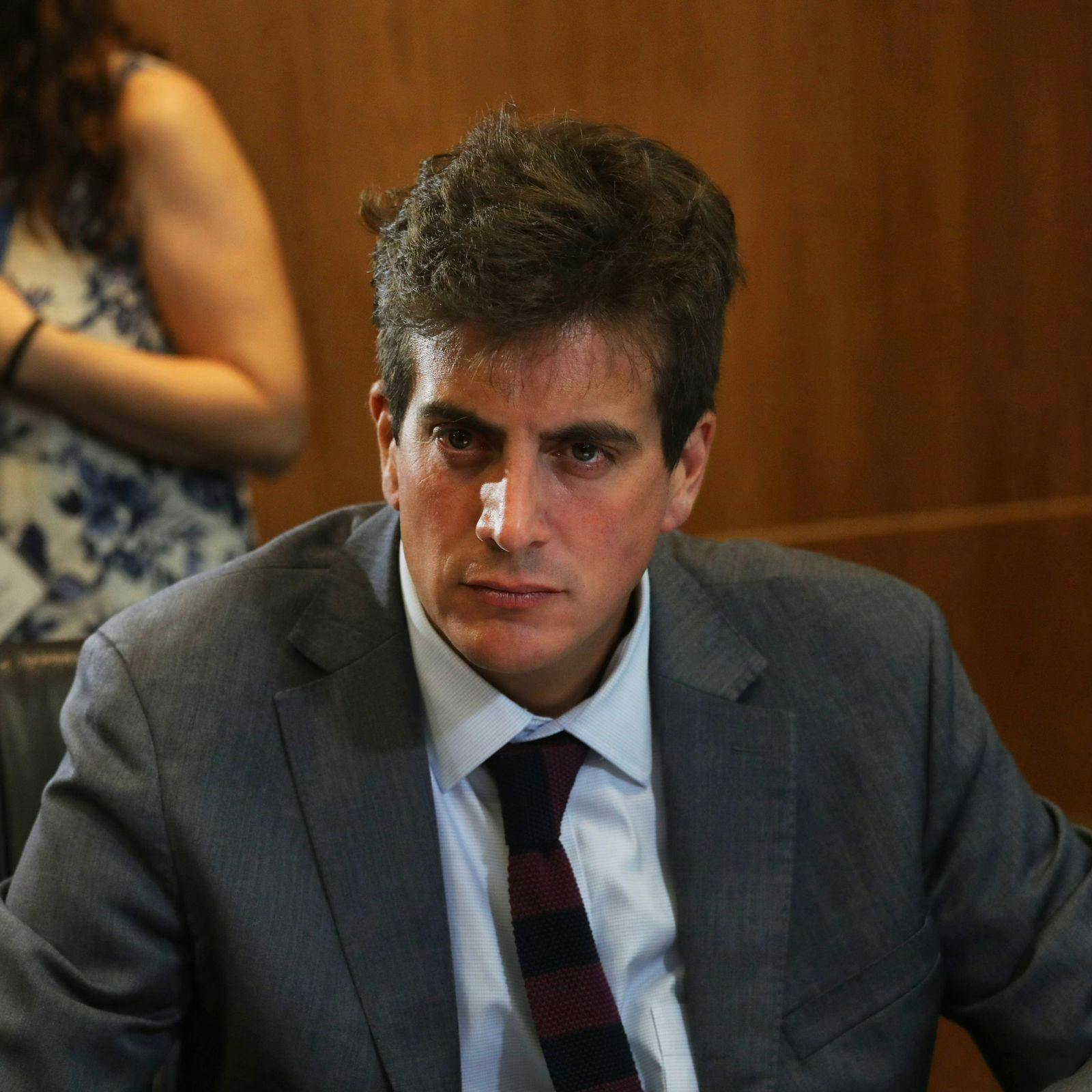 Diputado Schalper (RN): “Gabriel Boric tiene que decirle al país quien va a ser, el Presidente que combate a los delincuentes o el que los indulta” episode artwork